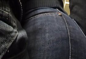 Bocca e culo sexy si sono trasformati in un paio di membri