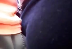 Giovane candidata scopa con un agente porno di una donna matura e un tizio
