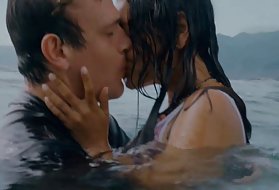 Grandi modelli porno asiatici da bagno per il cazzo