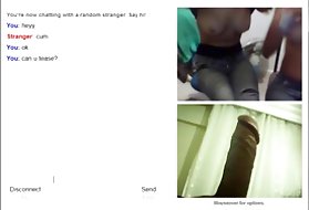 Moglie mette la biancheria intima più sexy per il sesso anale con suo marito un grande uomo d'affari