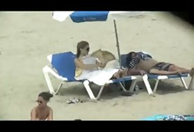 Clockwork e carina cagna latina Gina Valentina viene sbattuta da un grosso cazzo nero e selvaggiamente sborrata sul viso